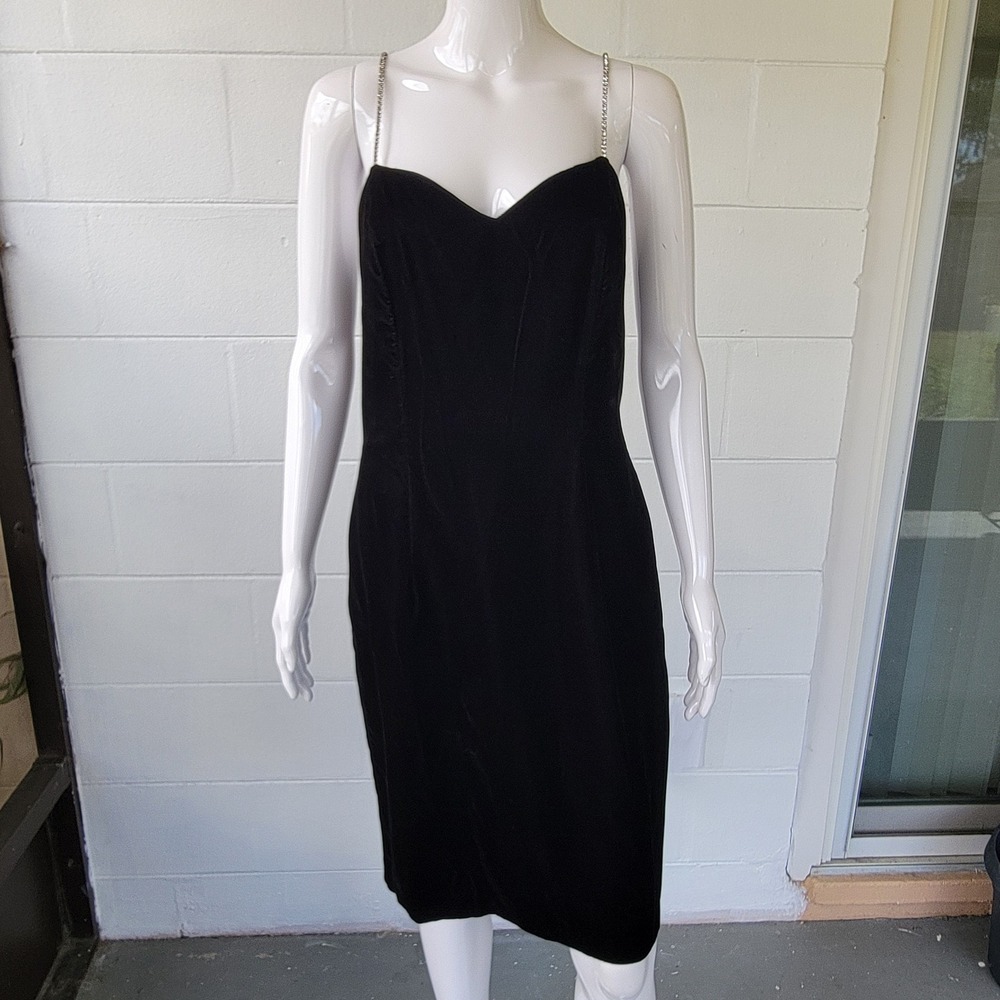 HW Collections Cocktail Dress Black Velvet Women 14 Vintage 90s Rhinestone Glam